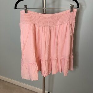 Torrid size 1 peach color smocked waist above the knee skirt